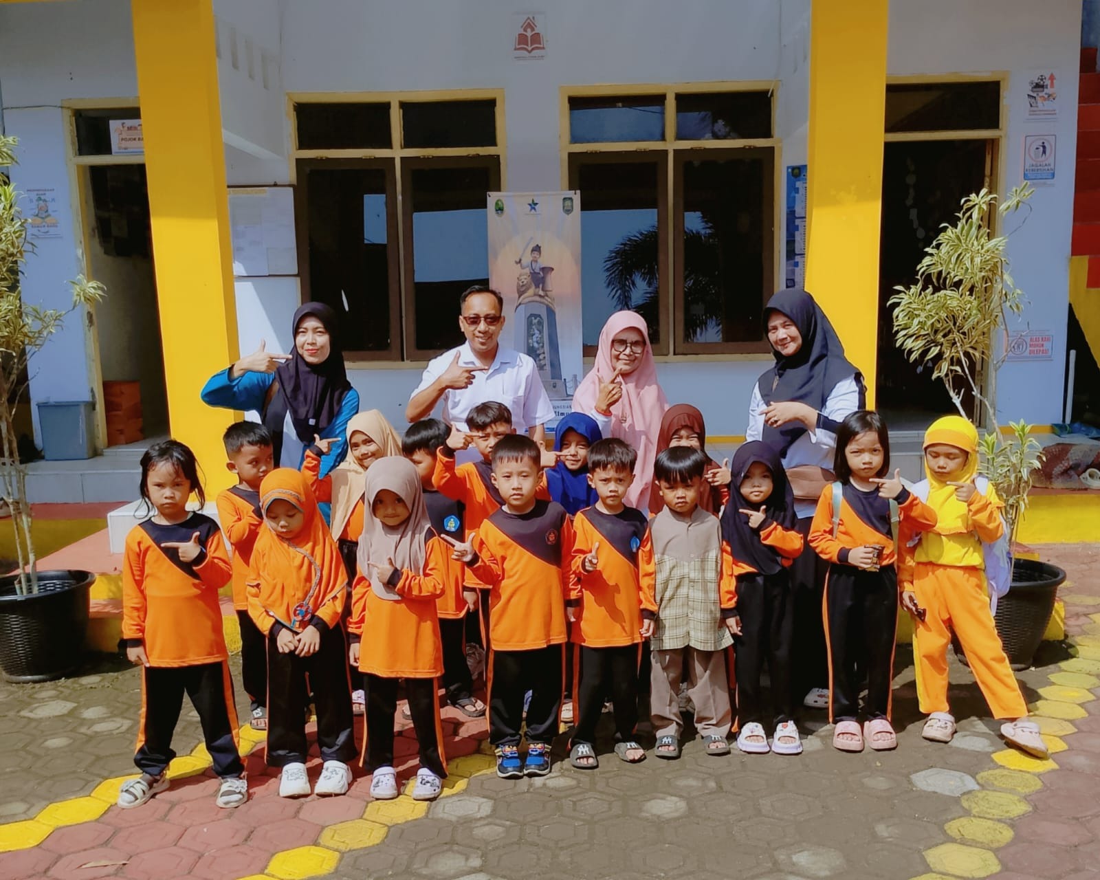 Foto GIAT MANDALA PUSEUR ELMU tingkat Taman KAnak - KAnak